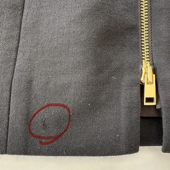 Pencil skirt with  exposed gold zipper at centre back, wool, lined, midi length - Picture 10 of 11